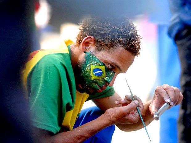 Está aí
uma cidade que aprendi a admirar desde criança...