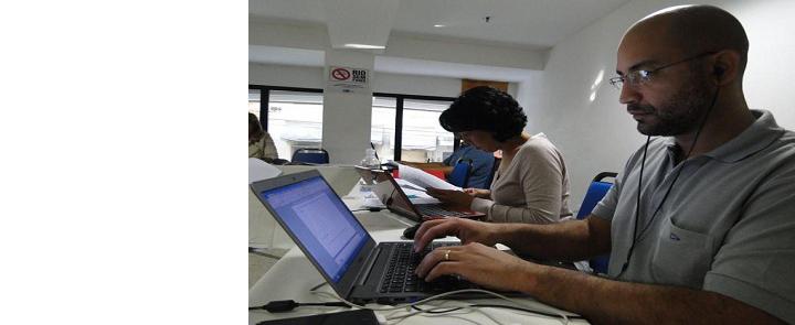 <h2 class="slider-title"><a><a href="/63031-pesquisa-apoio-banca-divulga-resultado-da-convocatoria">PESQUISA APOIO: Banca divulga resultado da Convocatória</a></a></h2>
<div class="slider-text">
&nbsp;
Reunida, nos dias 13 e 14 de junho, a banca de sele&ccedil;&atilde;o dos inscritos na Convocat&oacute;ria da Pesquisa &ldquo;&Aacute;reas...</div>