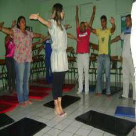 A Maternidade Dona Evangelina Rosa-PI realiza atividades de cinesioterapia laboral para seus funcionários